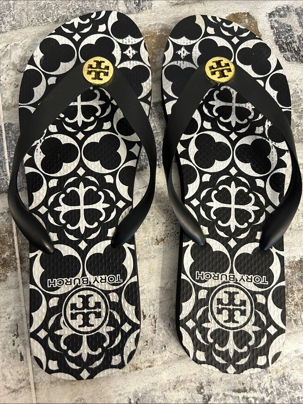 Tory Burch Black & White Printed Flip Flops